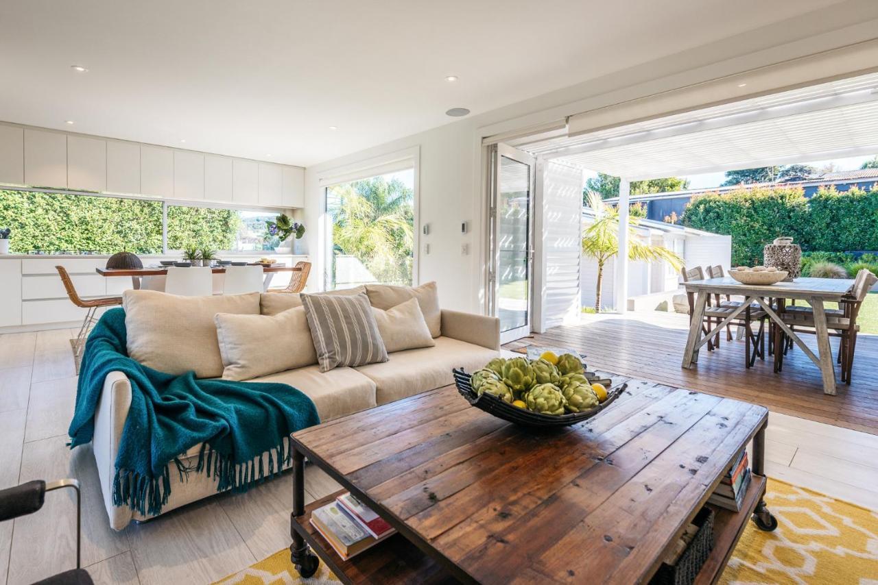 Moa Magic - Oneroa Holiday Home ภายนอก รูปภาพ