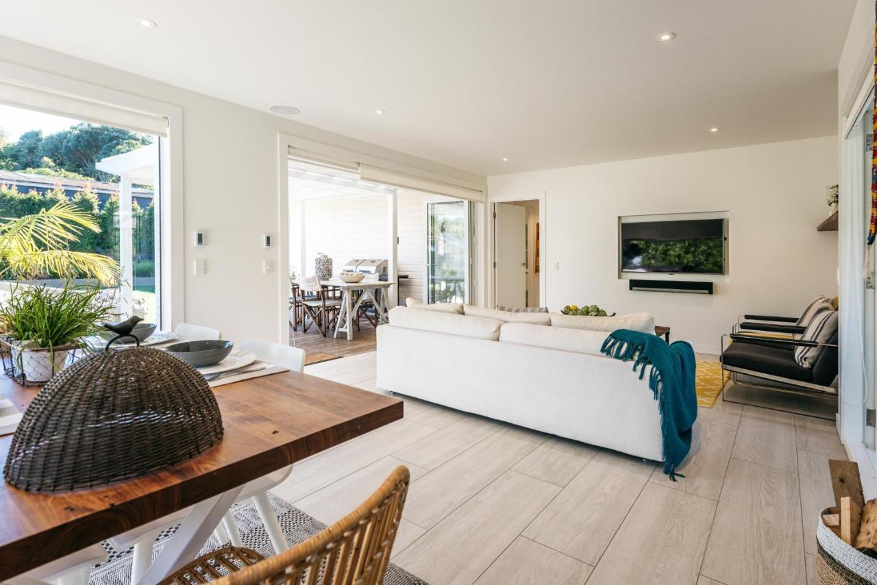 Moa Magic - Oneroa Holiday Home ภายนอก รูปภาพ